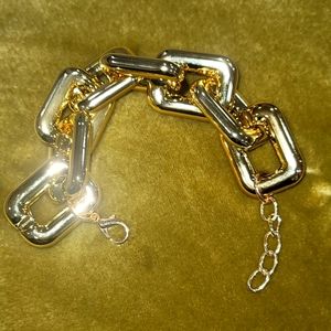Chunky Gold Link Bracelet